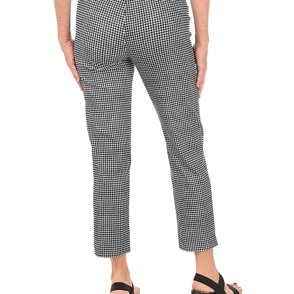 Checkered Pull On Black and White Ankle Pants - Picture 7 of 7